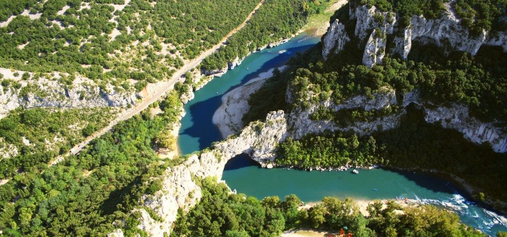 camping pont d'arc ardeche